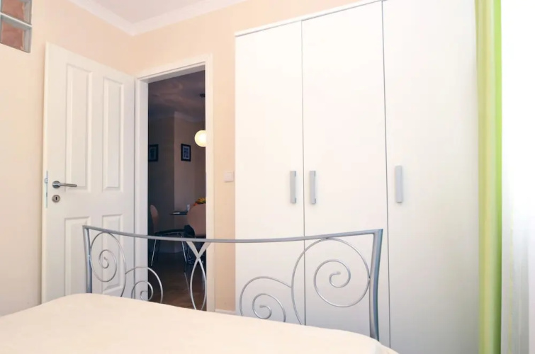 Apartment Flores