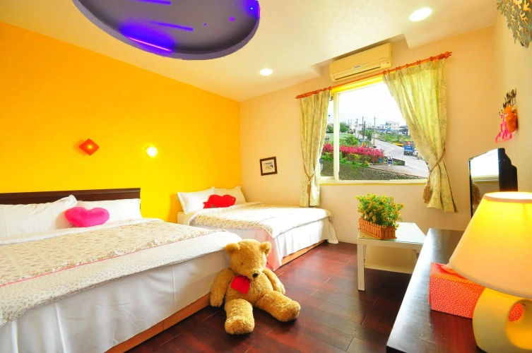 Standard Quadruple room