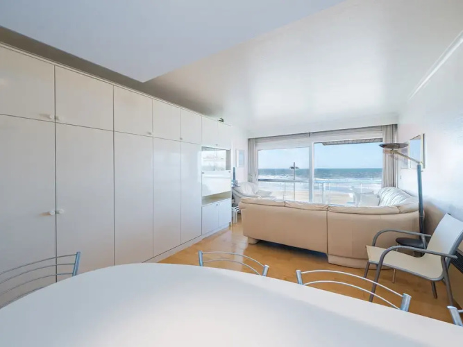 Seaview Apartment, Middelkerke