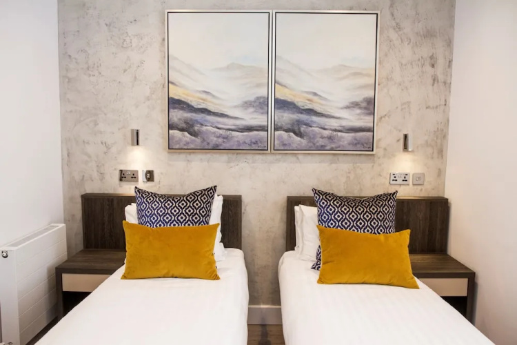 Urban By Signature Suites