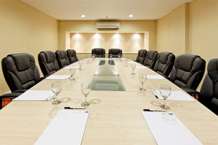Holiday Inn Express Rosario photo 23