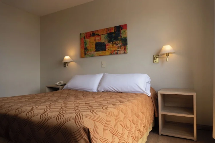 Standard Double room with city view