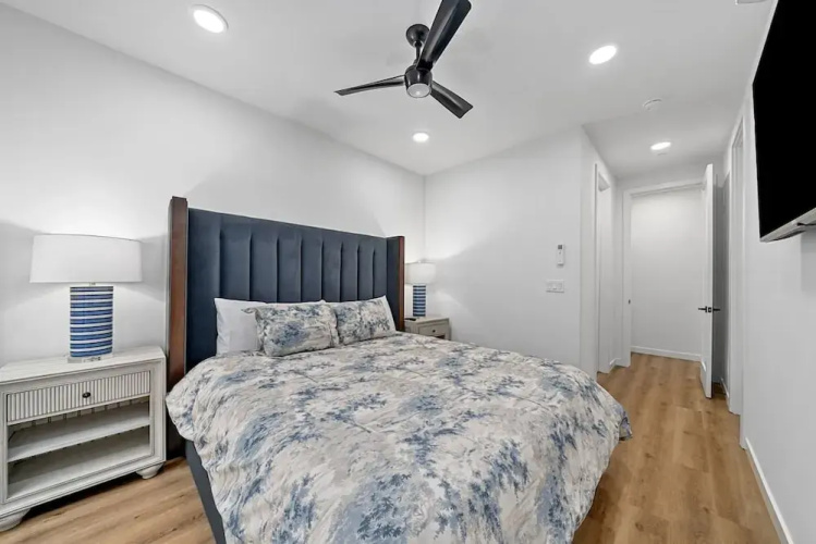 Rooftop Home With Ocean View Private Parking