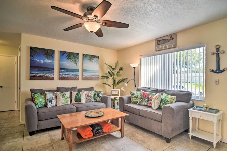 6 Mi to Beaches: Seminole Retreat w/ Pool