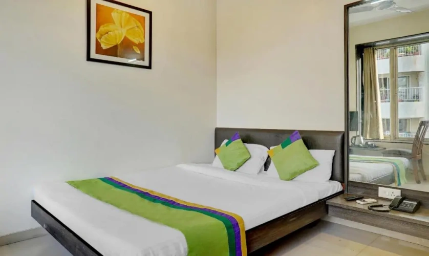 Economy room