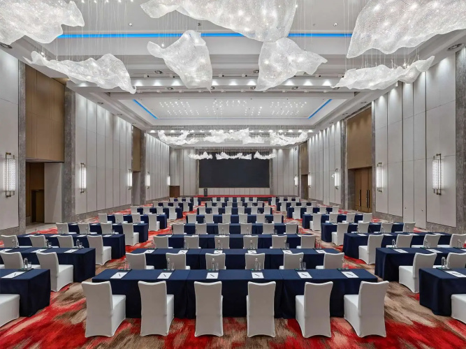 DoubleTree by Hilton Quzhou