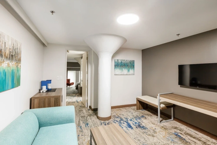 Deluxe Double Suite