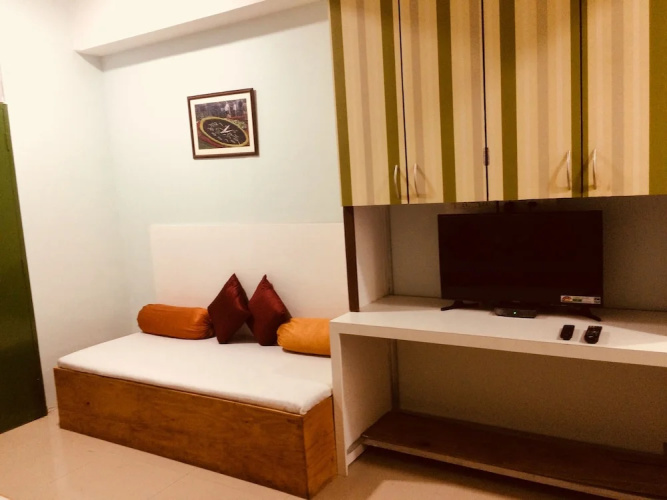 Hotel Shubham Vile Parle