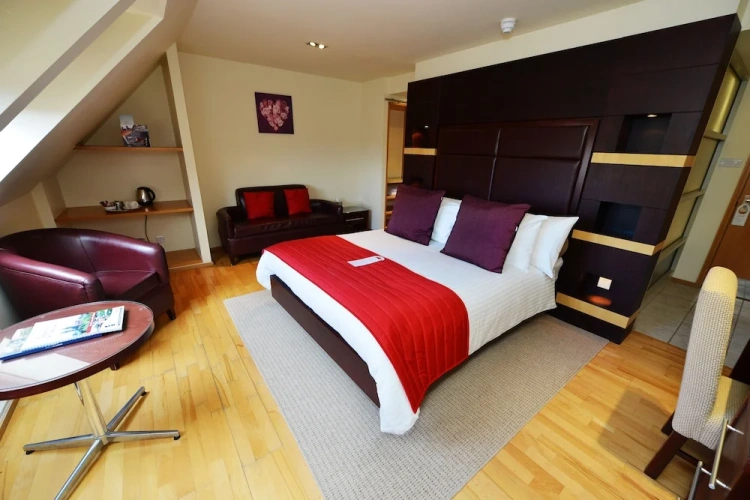 Standard Double Club room