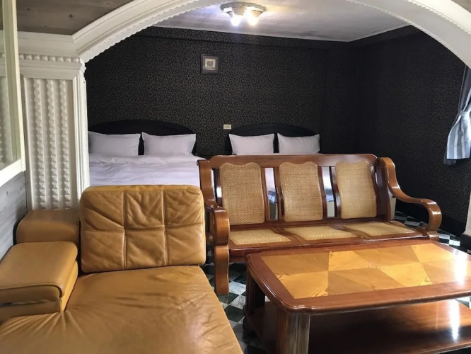 Gui Zu Hotel