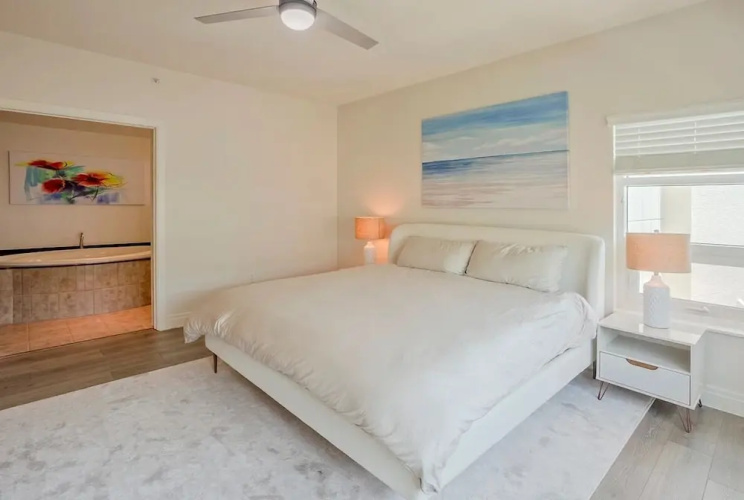 Crescent Condos by Beachside Management