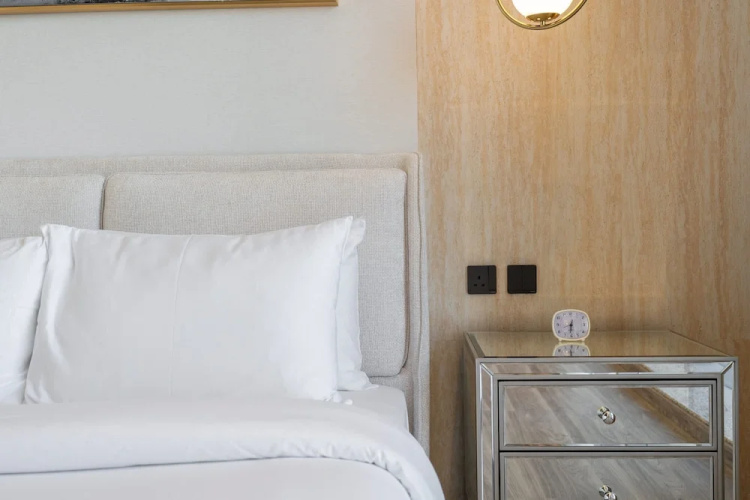 Studio in Difc That Sleeps 4 Comfortably