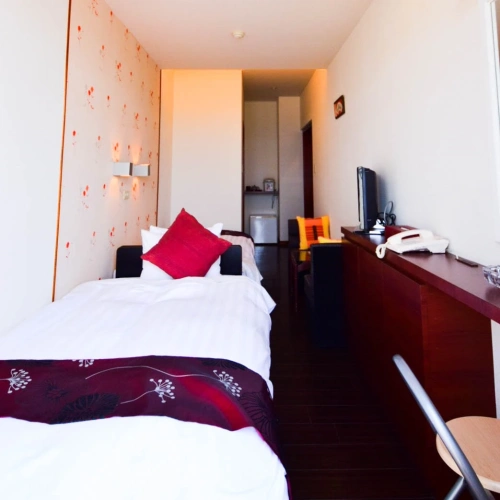 Economy Twin room oceanfront