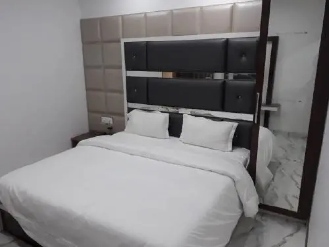 Hotel Neelam