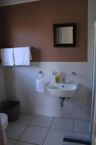 Classic Cape Dutch Studio Apartment
