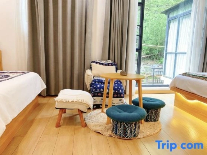 Standard Double Family room with mountain view