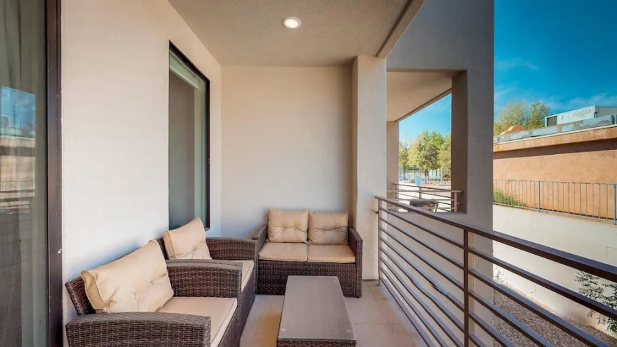Aloft Living #18