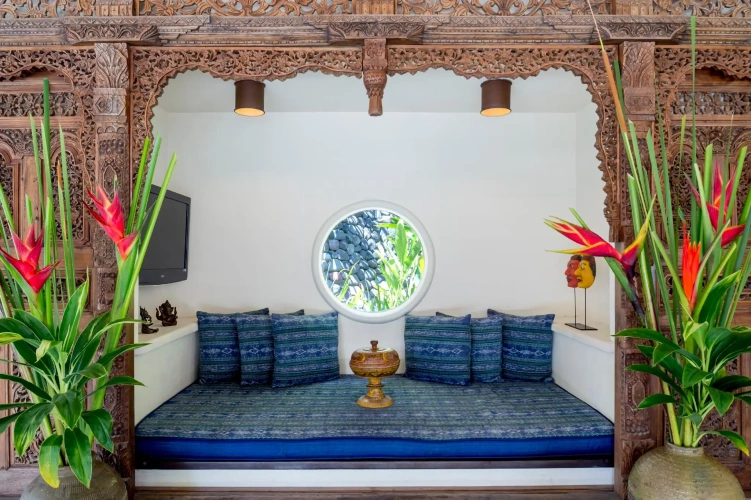 2 Bedrooms Villa