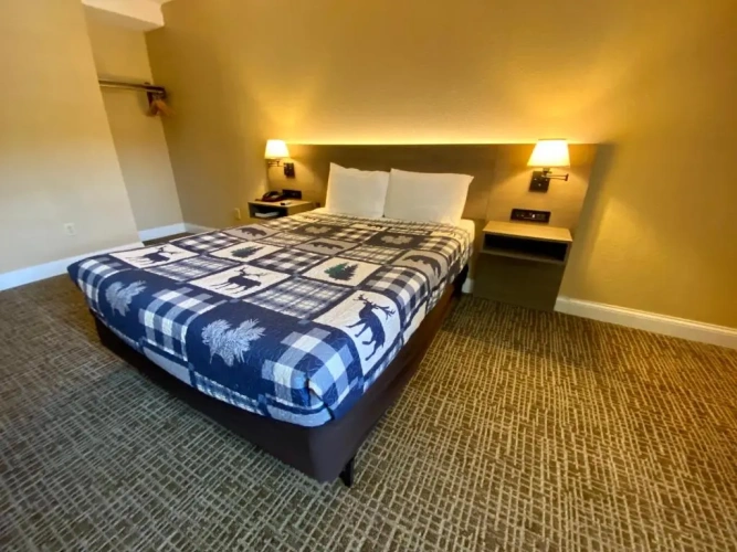 Deluxe Double Suite