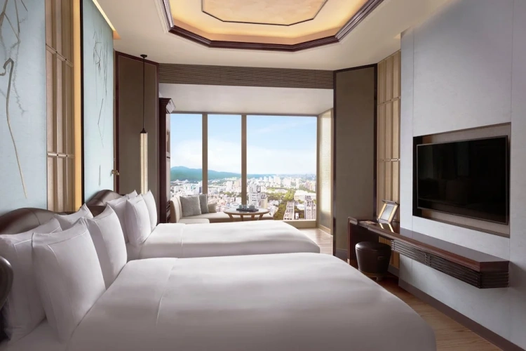 Club Lounge Access Twin room with mountain view