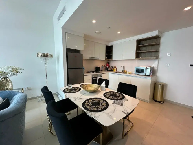 Remarkable 1-bed Apartment in Dubai
