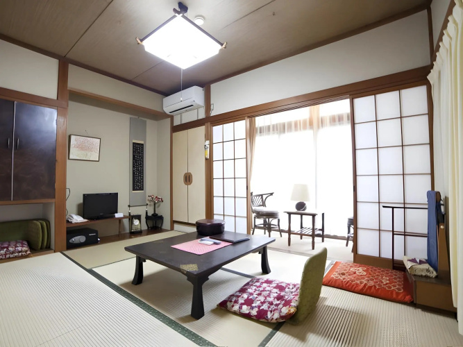 Hinodeya Ryokan