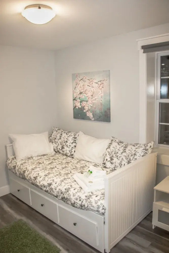 WOW Luxury Suites - Halifax Downtown