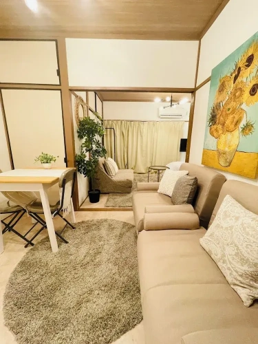 Deluxe Apartment