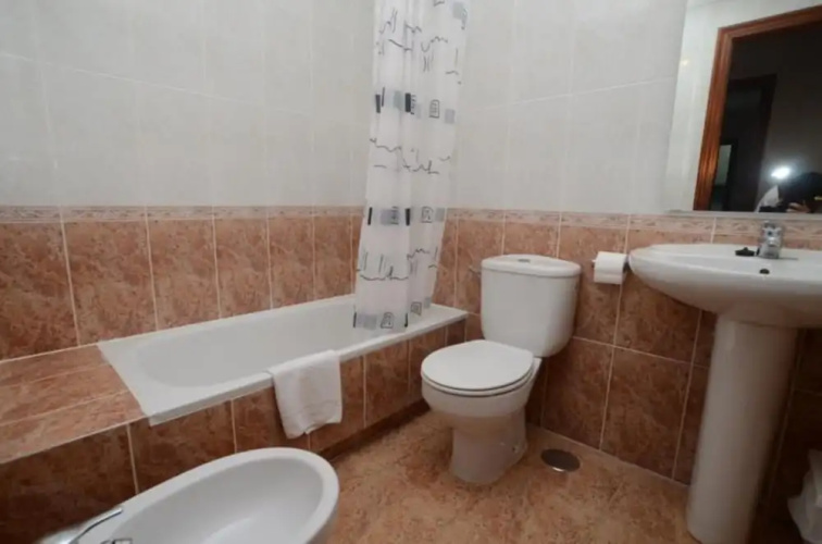 106305 - Apartment in Isla