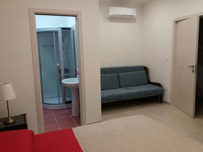 Deluxe Quadruple room
