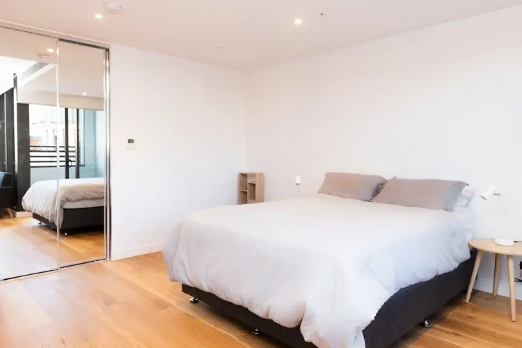 Modern Apartment in Darling Harbour