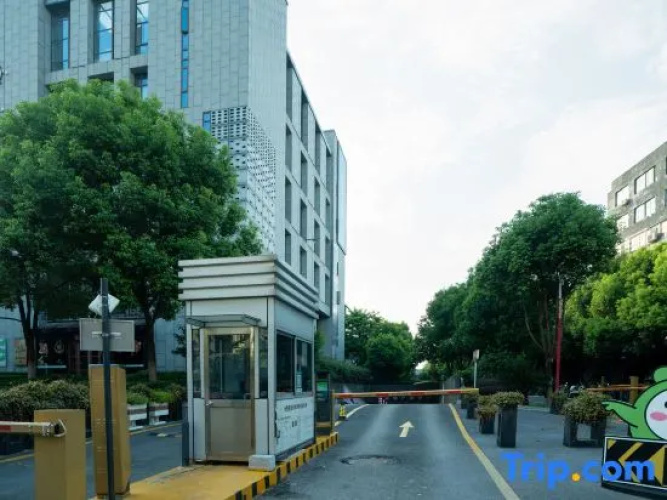 Liangting Hotel