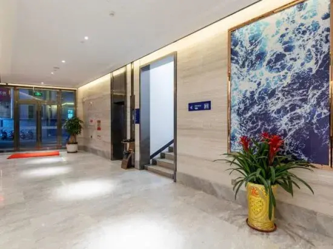 Kyriad Marvelous Hotel