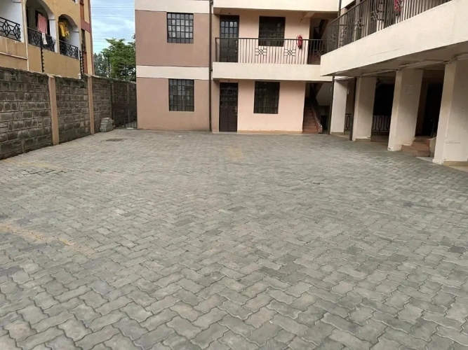 2 Bedrooms Apartment