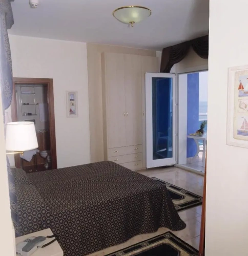 Quadruple room with balcony and with sea view