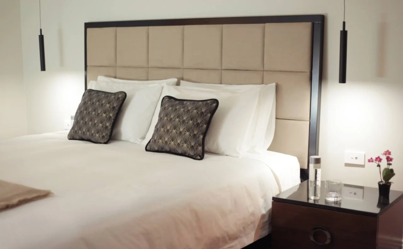 Ellen Hotel