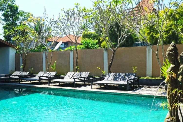 Amani Hostel