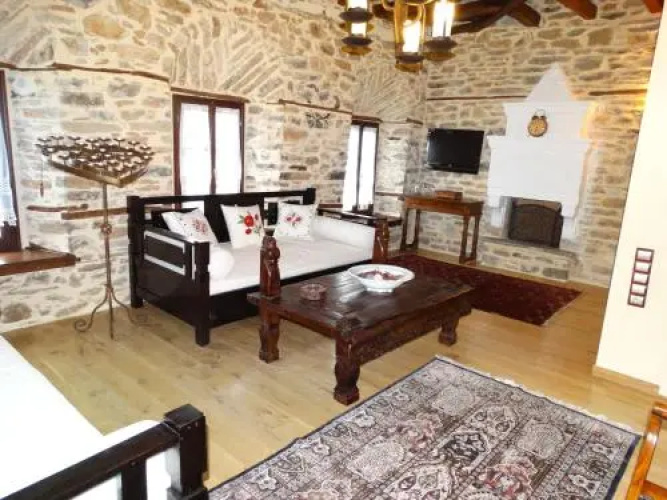 Iliopetra Suites