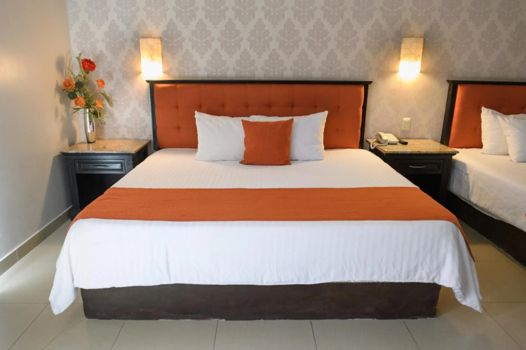 Hotel Santorian