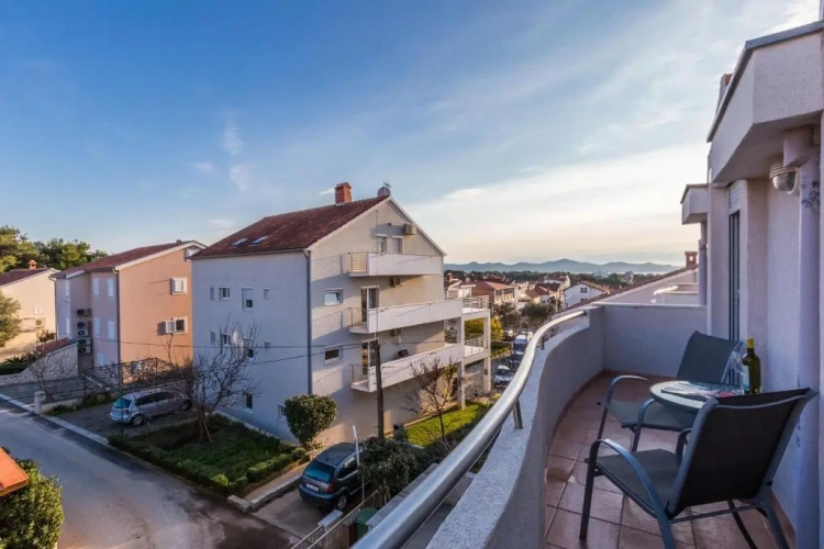 Apartment with balcony