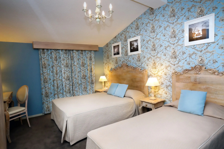Hotel l'Aragon, à 50m de la cité de Carcassonne