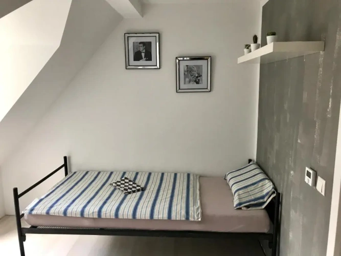 Bed in Dorm