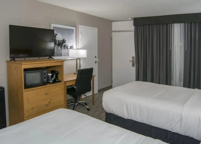 Ramada Inn