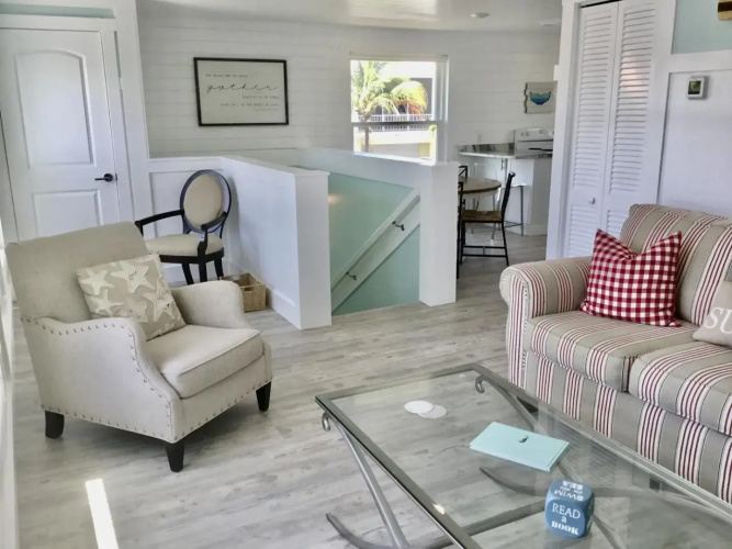 AMI Sand Dollar - 6403 B Holmes