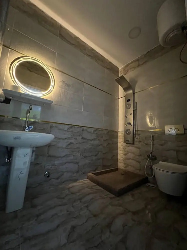 Lucky Hostel