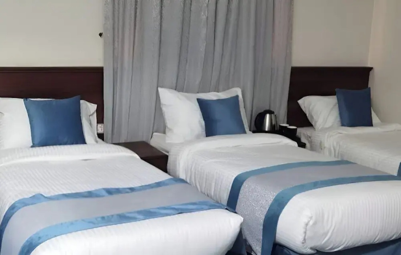 Maysan Alzmourd Hotel