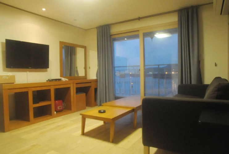 Hansan Hotel