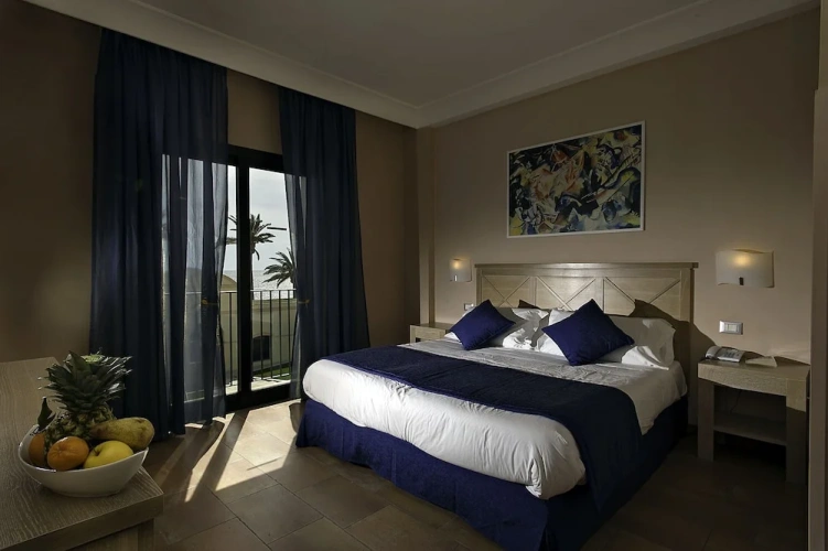 Superior Double room with balcony and with sea view
