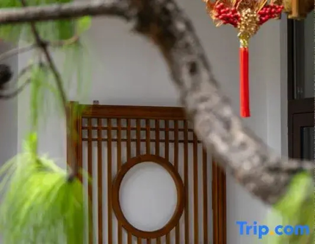 GU   YUan  Guesthouse