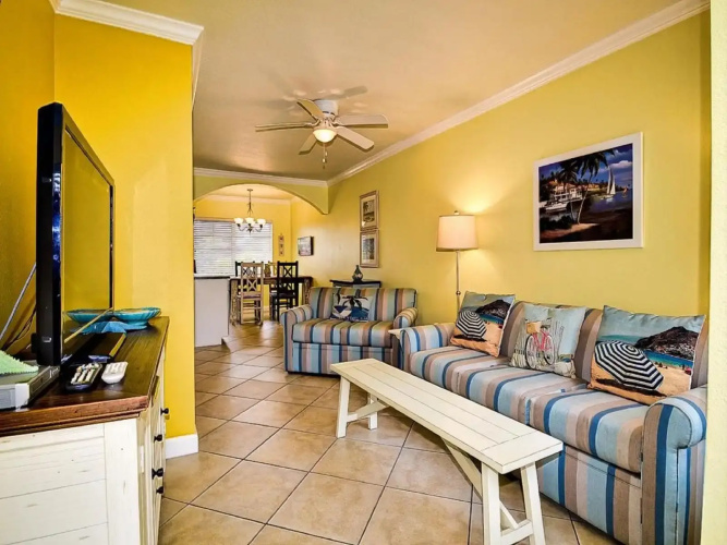 Barefoot Beach Resort
